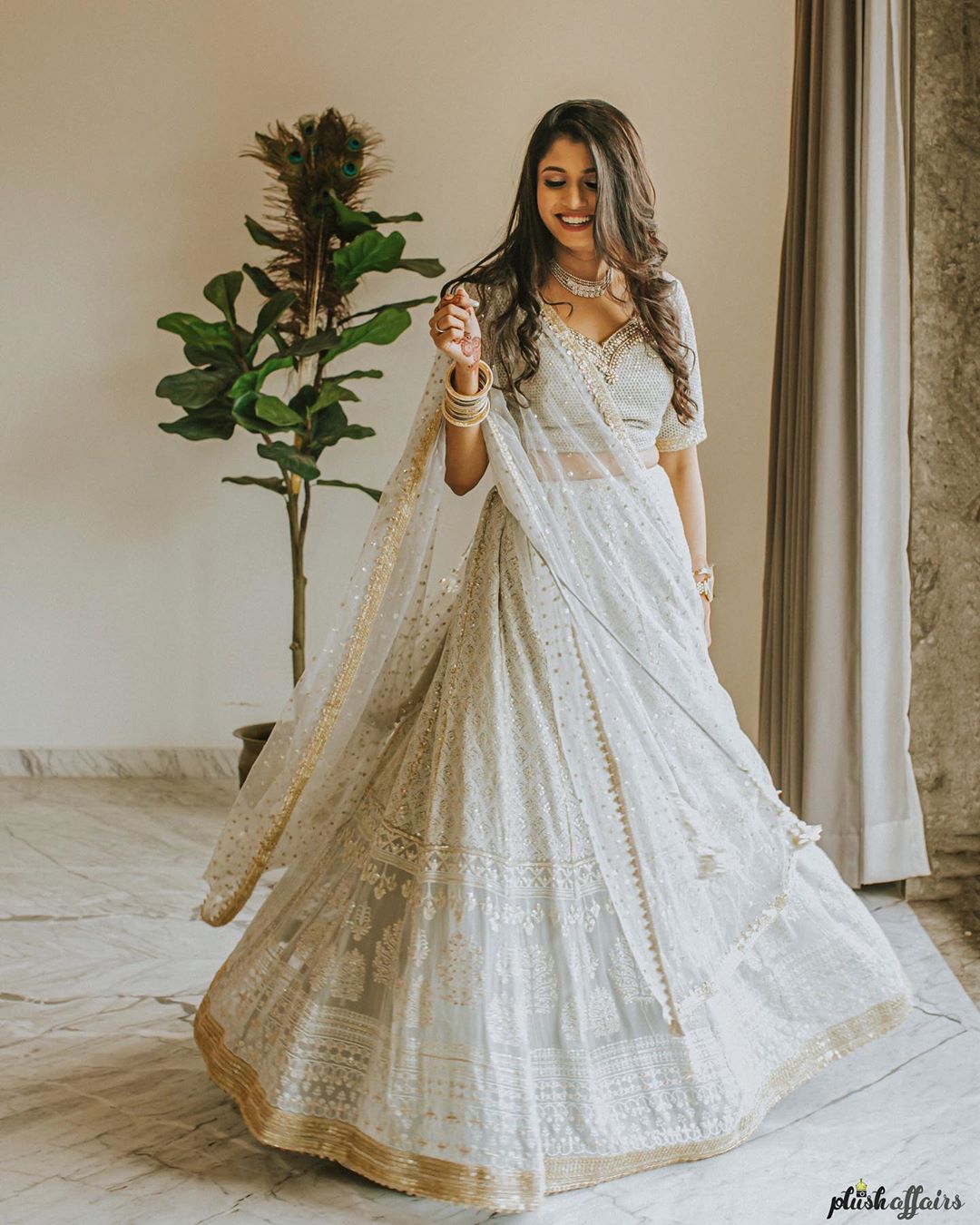 25 Gorgeous White Lehengas That'll Give ...